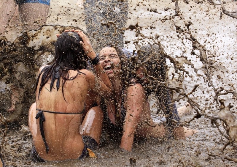 Lesbian mud bath