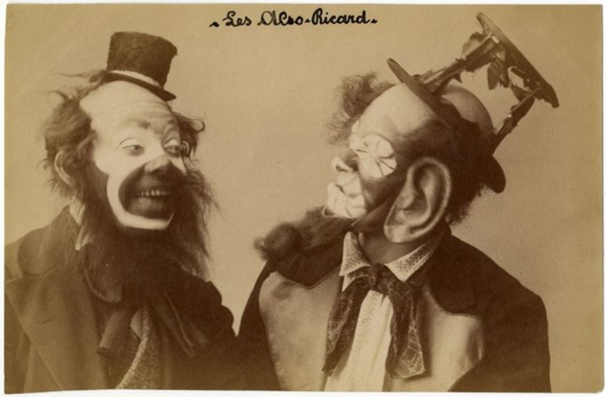 Клоуны 1853. Клоуны начала 20 века. Цирк клоуны 20 века клоуны. Клоуны 1900. Клоун старинный.