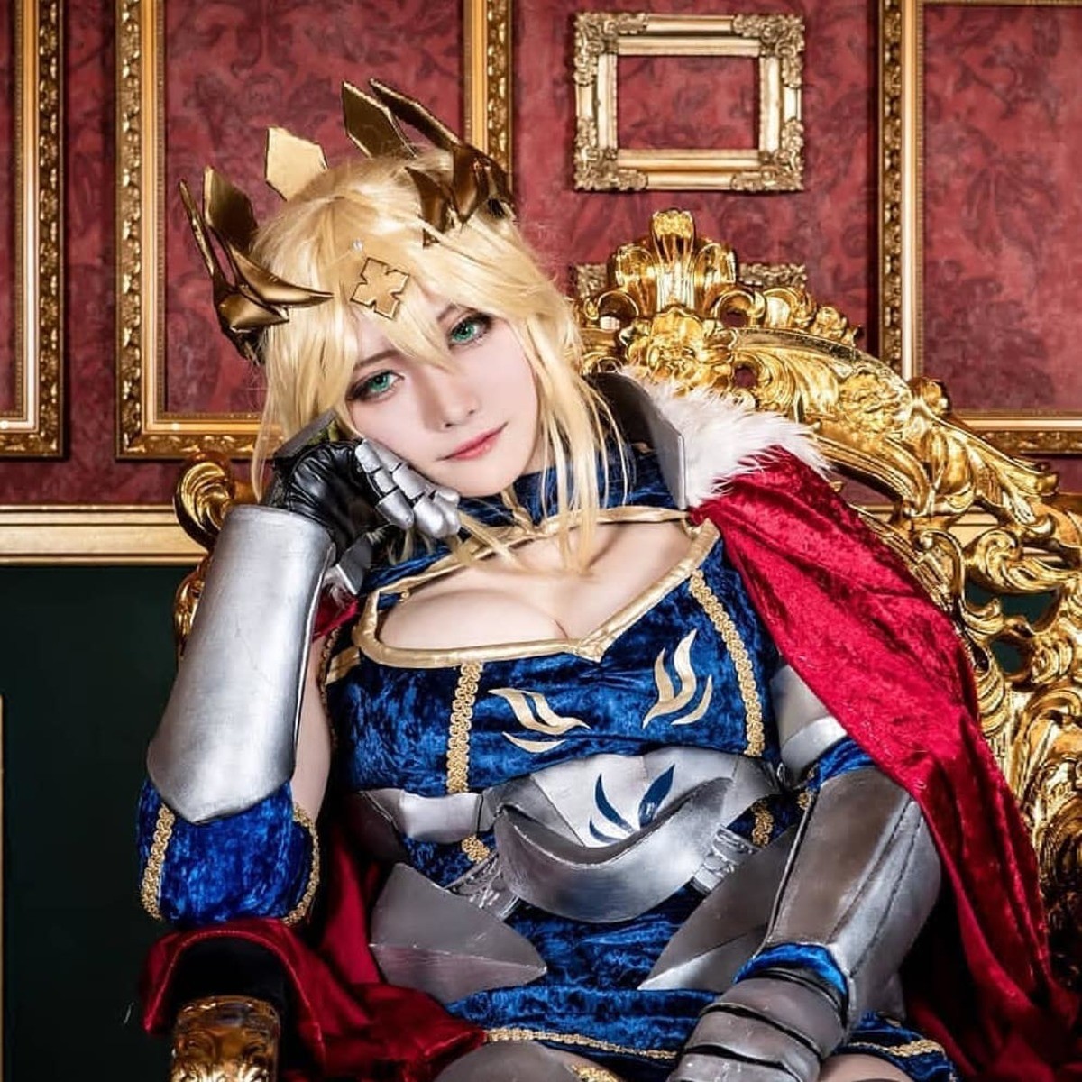 Artoria Pendragon (Lancer) cosplay