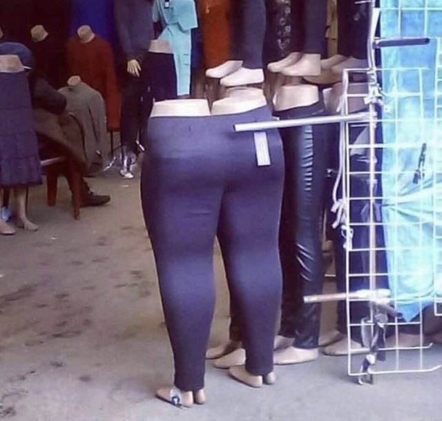 Girls yoga pants in thicc Chick in