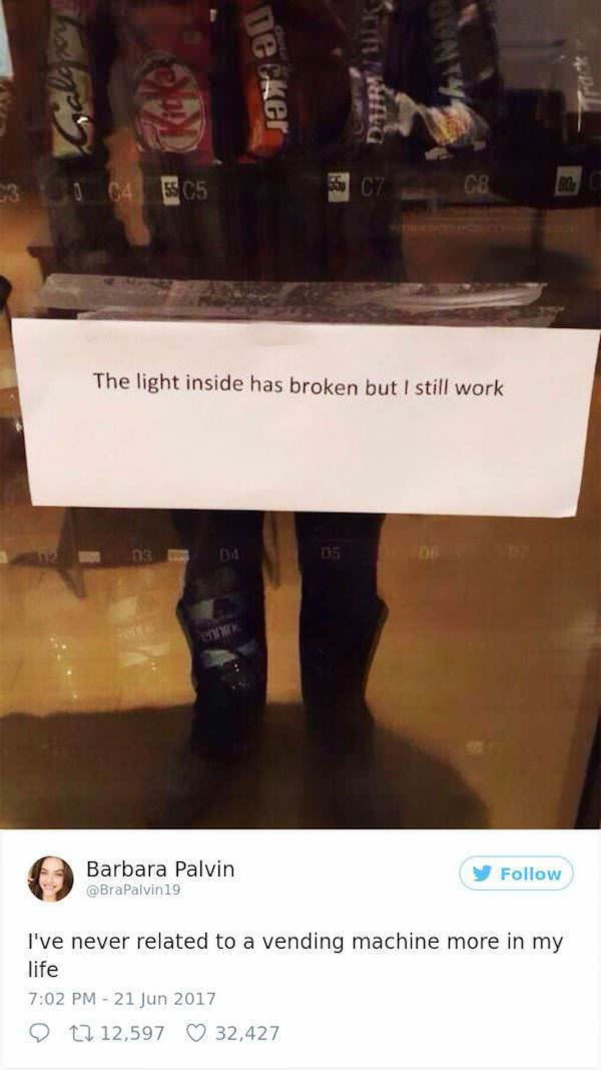 Still work. The Light inside has broken. The Light inside has broken but i still work. Light inside me is broken but i still work wending. Inside is Light.