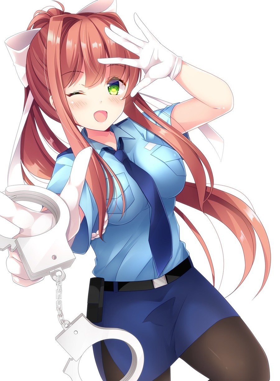 Uniform Monika. .. 